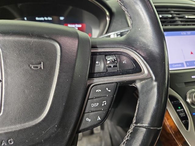 2019 Lincoln Nautilus Select