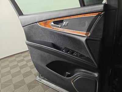 2019 Lincoln Nautilus Select