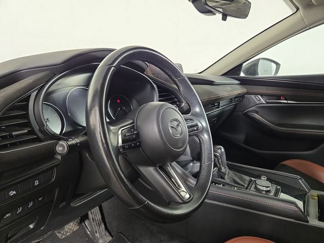 2024 Mazda Mazda3 2.5 Carbon Turbo