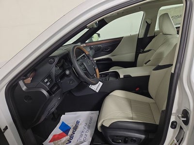 2025 Lexus ES LUXURY