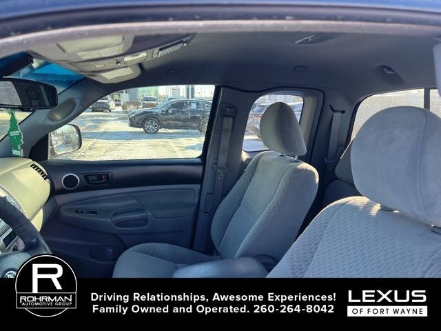 2011 Toyota Tacoma Base V6