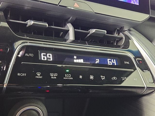 2023 Toyota Venza LE