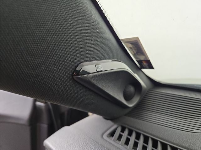 2023 Toyota Venza LE