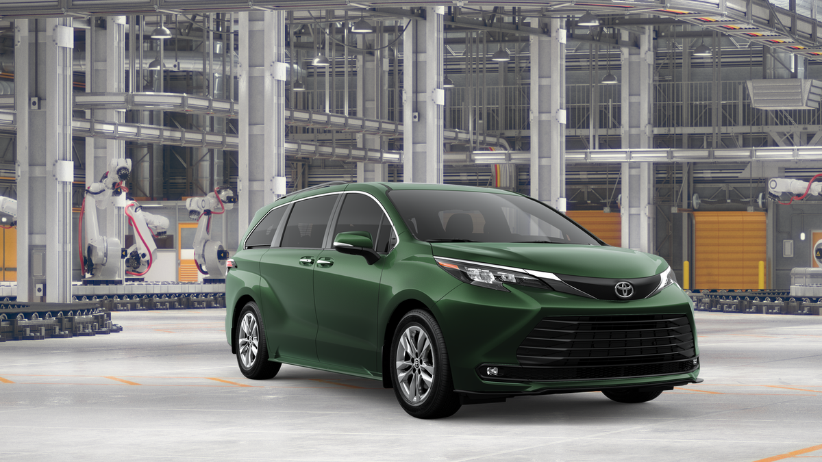 2026 Toyota Sienna XLE