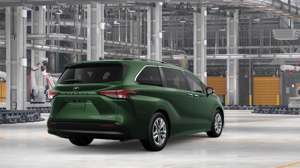 2026 Toyota Sienna XLE