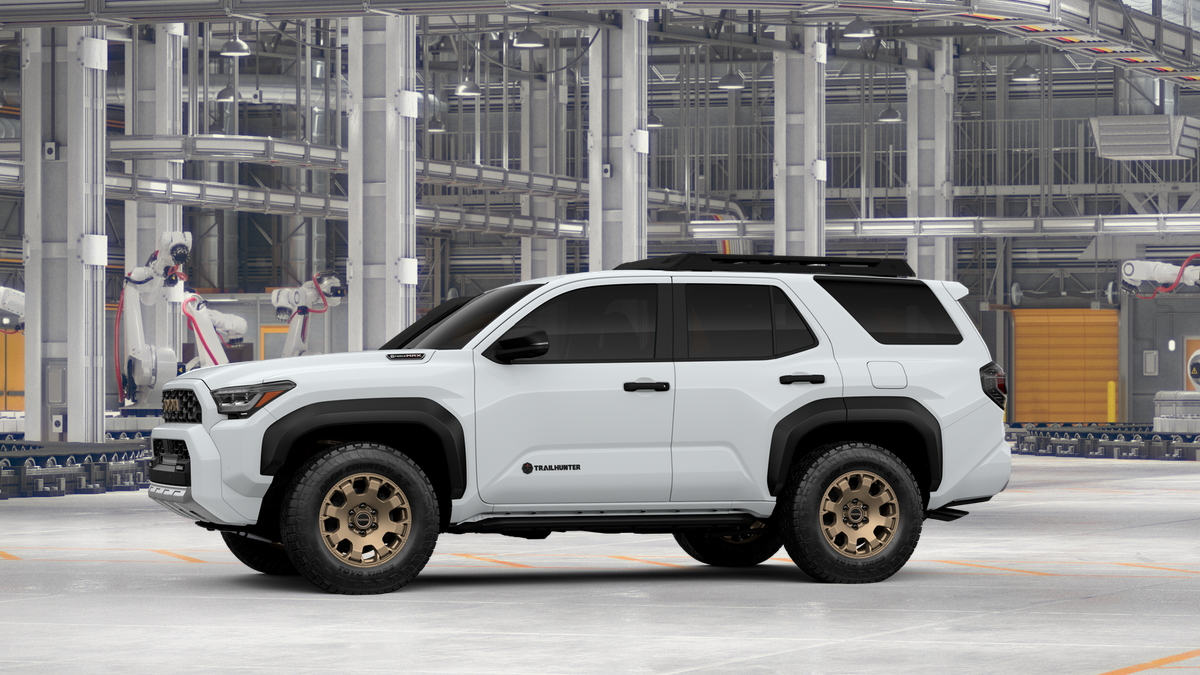 2026 Toyota 4Runner i-FORCE MAX Trailhunter