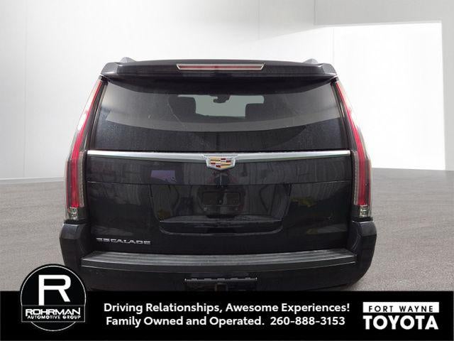 2019 Cadillac Escalade Platinum Edition