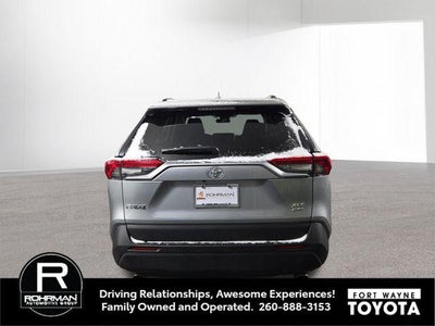 2025 Toyota RAV4 XLE