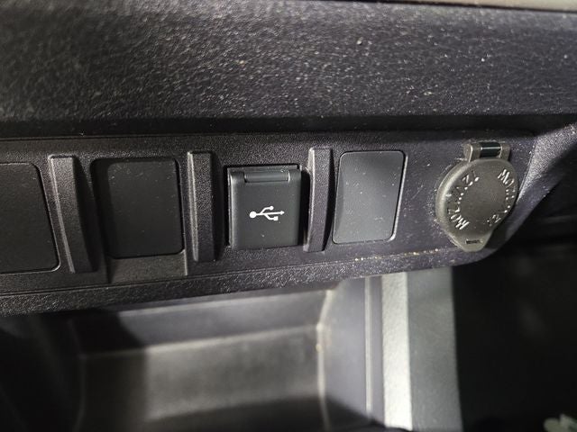 2022 Toyota Tacoma SR V6