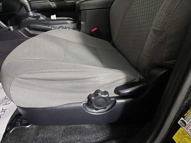 2022 Toyota Tacoma SR V6