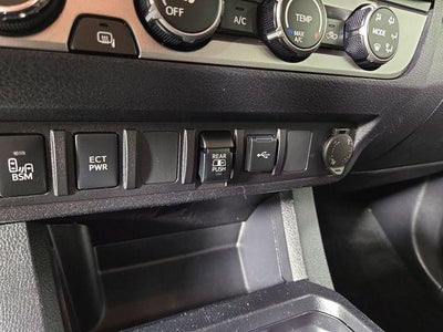 2020 Toyota Tacoma SR5 V6