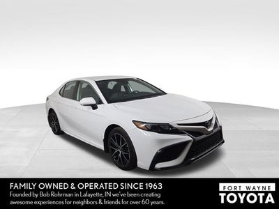 2024 Toyota Camry SE