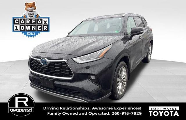 2023 Toyota Highlander Hybrid Platinum