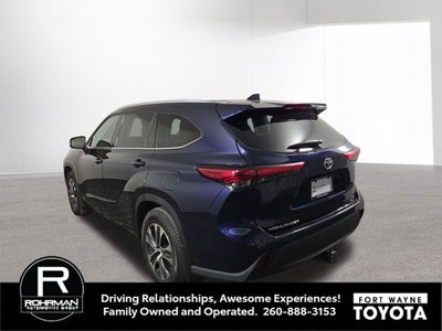 2022 Toyota Highlander Hybrid XLE