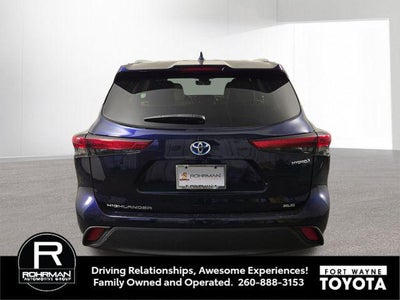 2022 Toyota Highlander Hybrid XLE