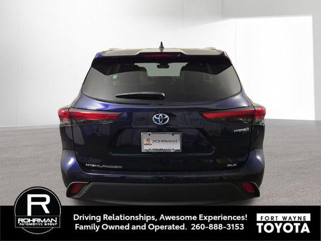 2022 Toyota Highlander Hybrid XLE