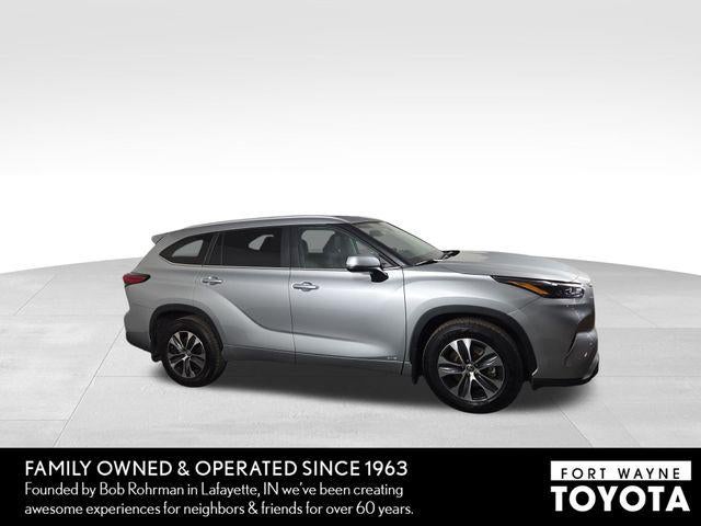 2023 Toyota Highlander Hybrid XLE