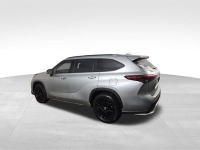 2024 Toyota Highlander XSE