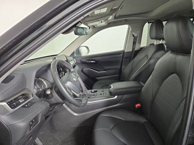 2025 Toyota Highlander XLE