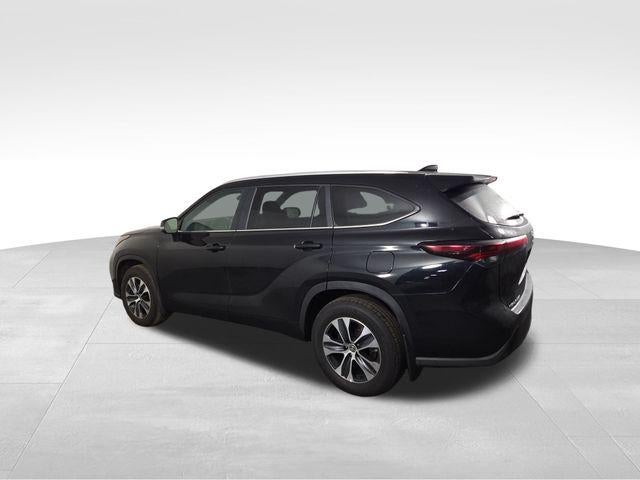 2025 Toyota Highlander XLE