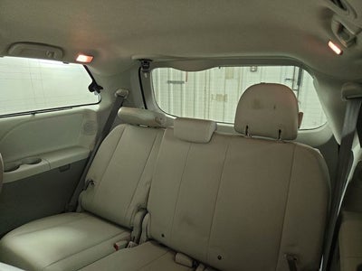 2011 Toyota Sienna XLE