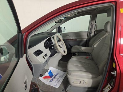 2011 Toyota Sienna XLE