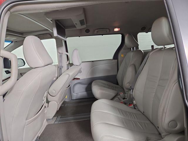 2011 Toyota Sienna XLE
