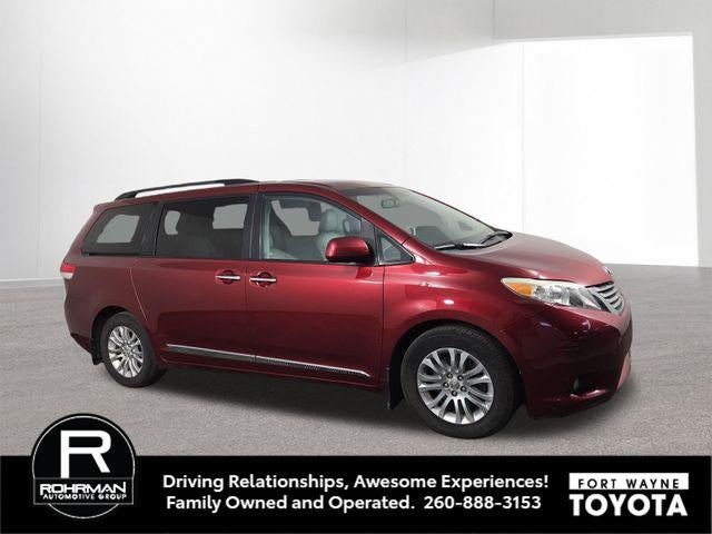 2011 Toyota Sienna XLE