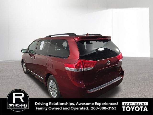 2011 Toyota Sienna XLE