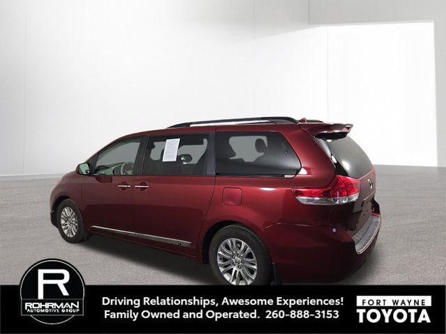 2011 Toyota Sienna XLE