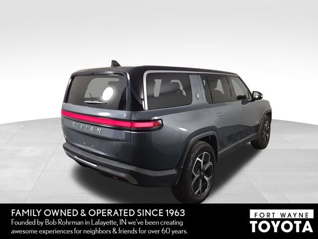 2023 Rivian R1S Adventure