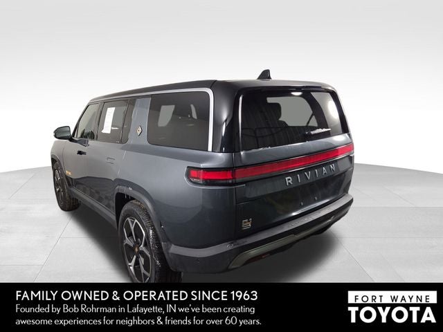 2023 Rivian R1S Adventure