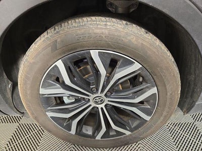 2023 Toyota Crown XLE