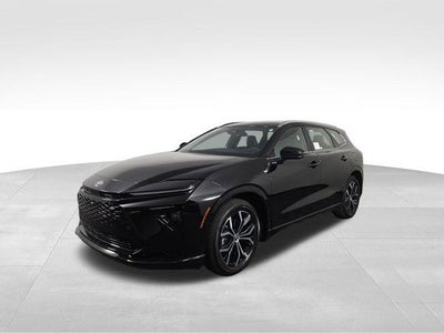 2025 Toyota Crown Signia XLE