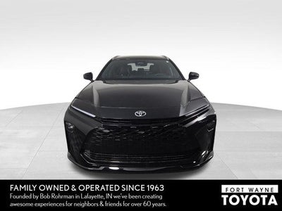 2025 Toyota Crown Signia XLE