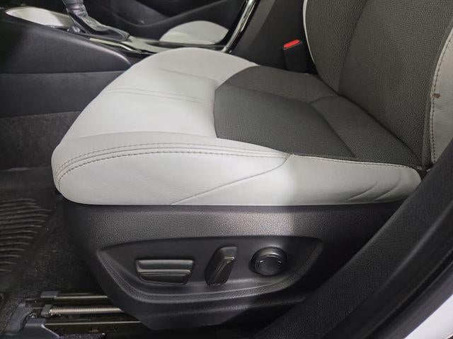 2023 Toyota Corolla Hatchback XSE