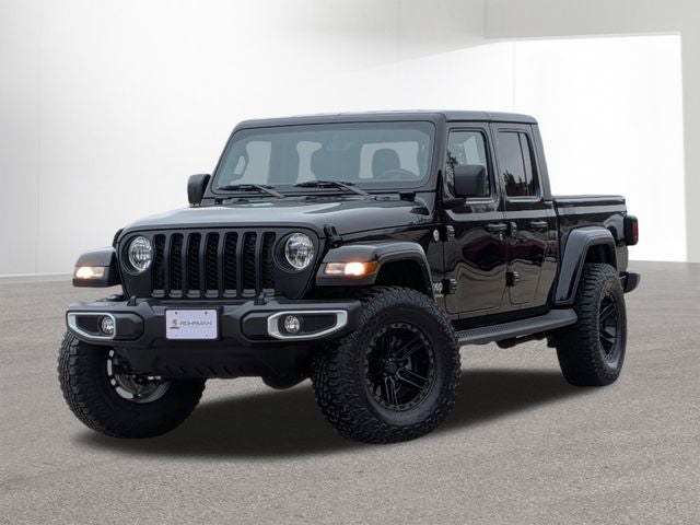 2022 Jeep Gladiator Overland