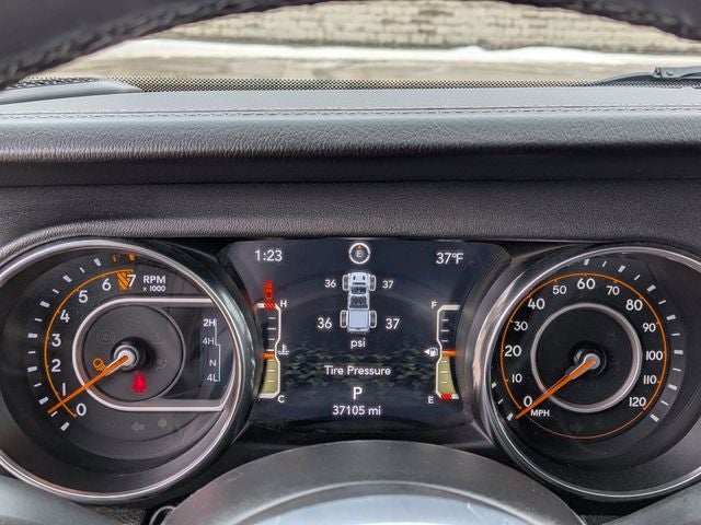 2022 Jeep Gladiator Overland