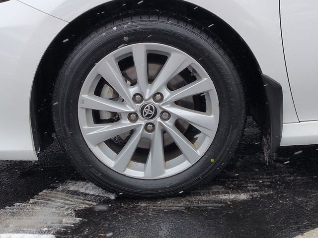 2022 Toyota CAMRY LE