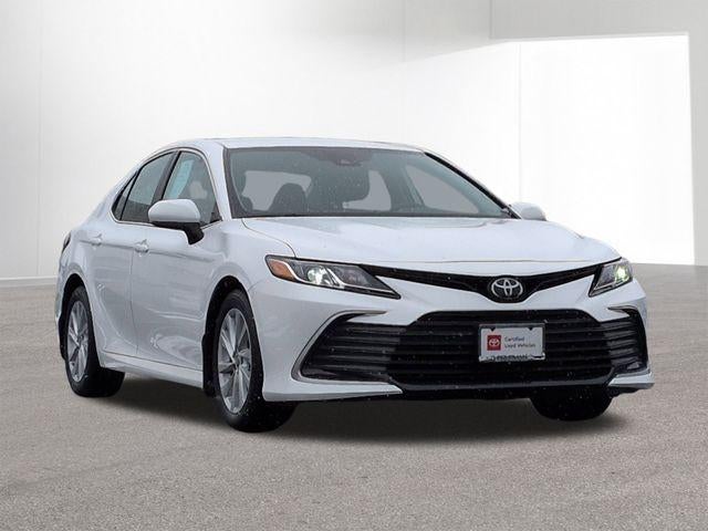 2022 Toyota CAMRY LE