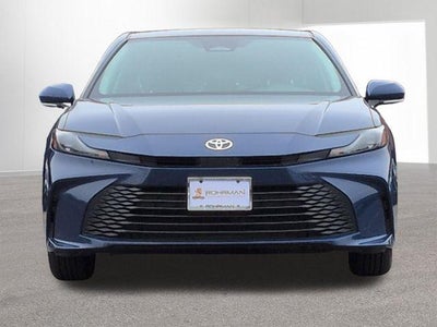 2025 Toyota CAMRY LE
