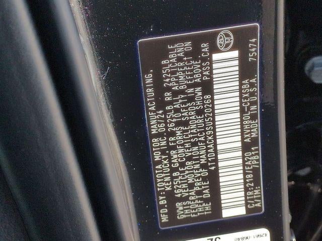 2025 Toyota CAMRY SE