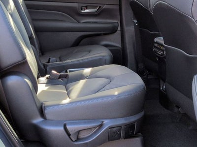 2026 Toyota GRAND HIGHLANDER Limited