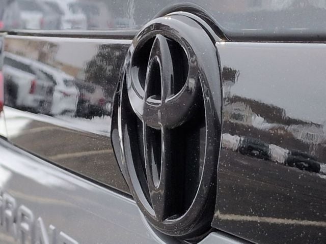 2025 Toyota GRAND HIGHLANDER HEV Nightshade Edition