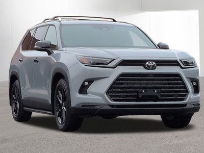 2025 Toyota GRAND HIGHLANDER HEV Nightshade Edition