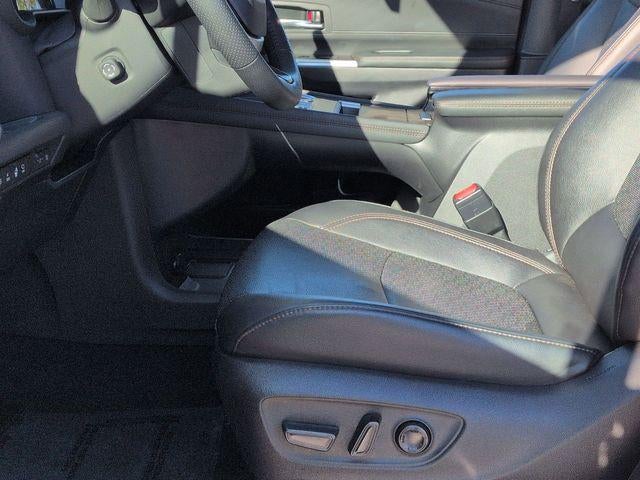 2025 Toyota SIENNA PLT AWD Platinum 7 Passenger