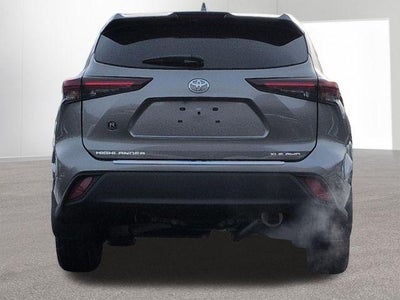 2026 Toyota HIGHLANDER XLE