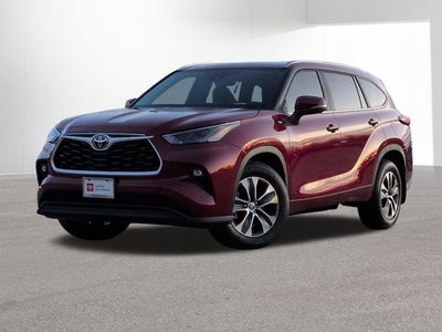 2026 Toyota HIGHLANDER XLE