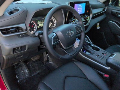 2026 Toyota HIGHLANDER XLE