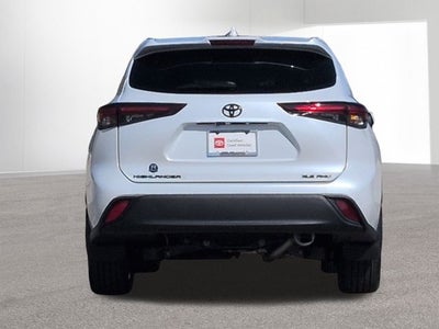 2026 Toyota HIGHLANDER XLE